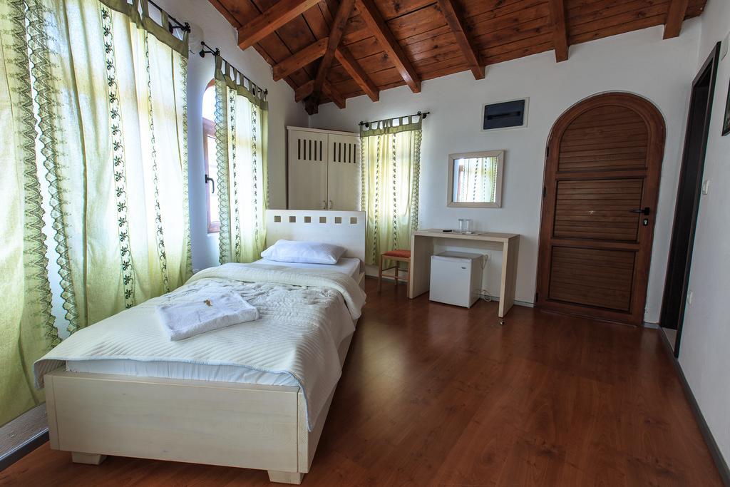 Kula Boutique Hotel Бар Номер фото